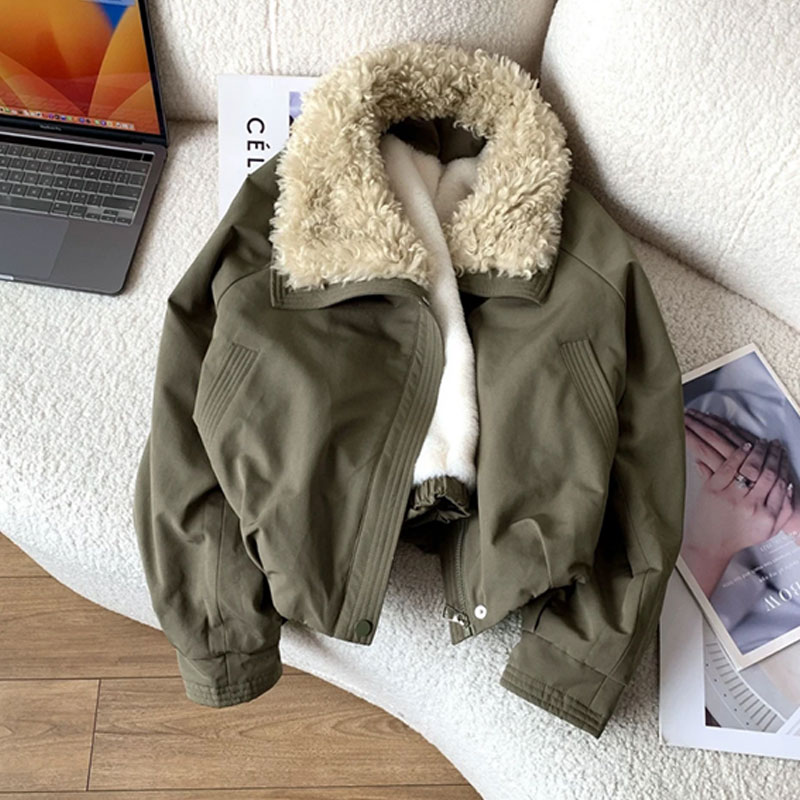 欧货仿羊羔毛翻领短款工装加绒加厚派克服外套女2025冬小个子夹克