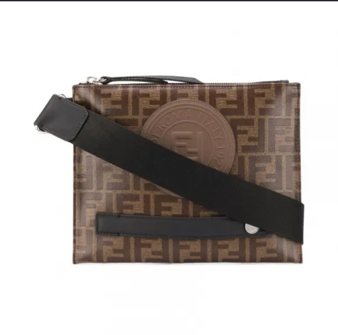 99新 FENDI/芬迪 热门信封单肩包 坤