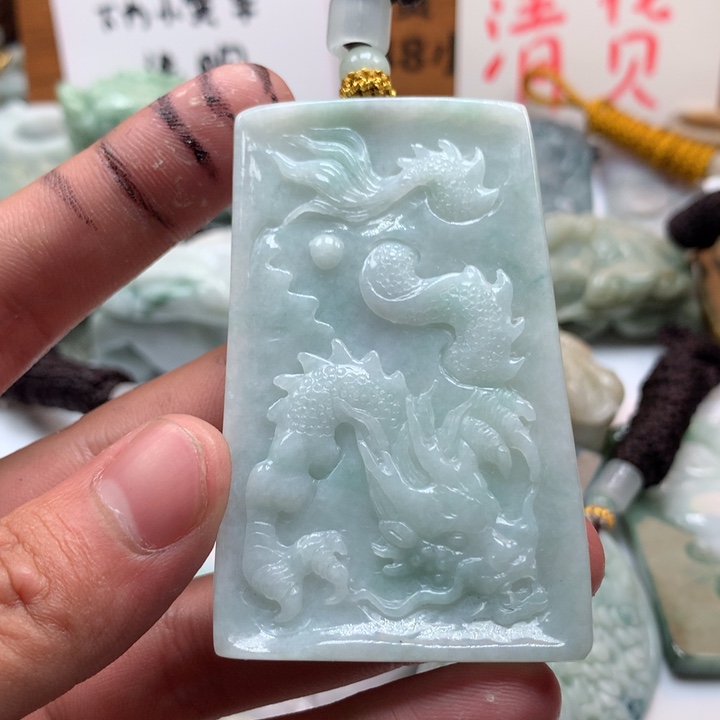 翡翠未镶嵌颈饰保真天然a货翡翠