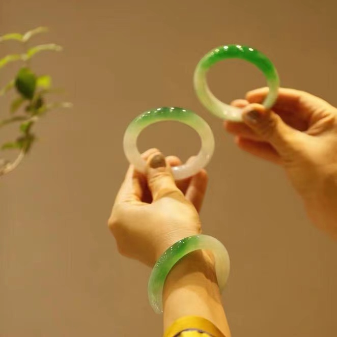 Y缅甸翡翠手镯处理【一物一证】实物以直播间为准带证书发货