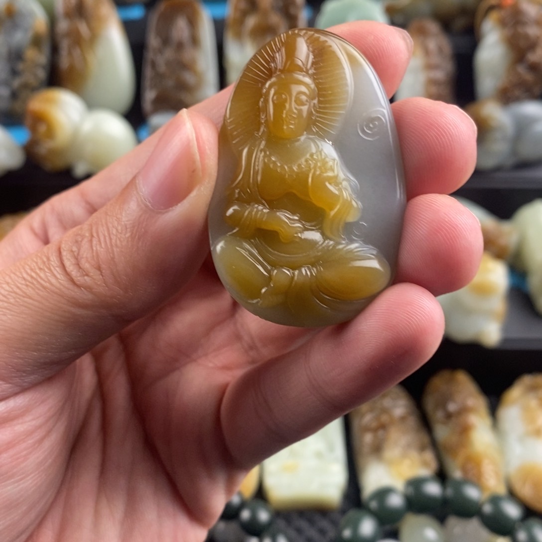 和田玉挂件未镶嵌