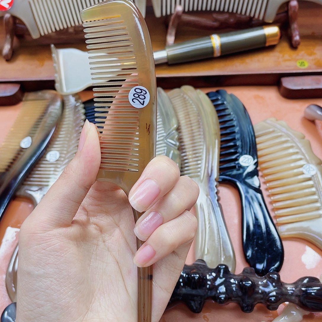 纯手工制作牛角梳289