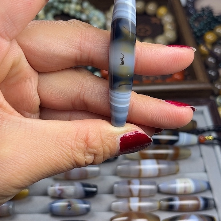 玛瑙/玉髓未镶嵌颈饰