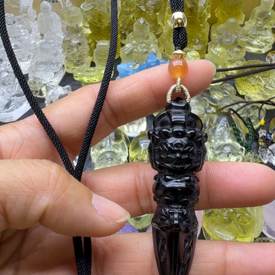 未镶嵌珠宝半成品水晶