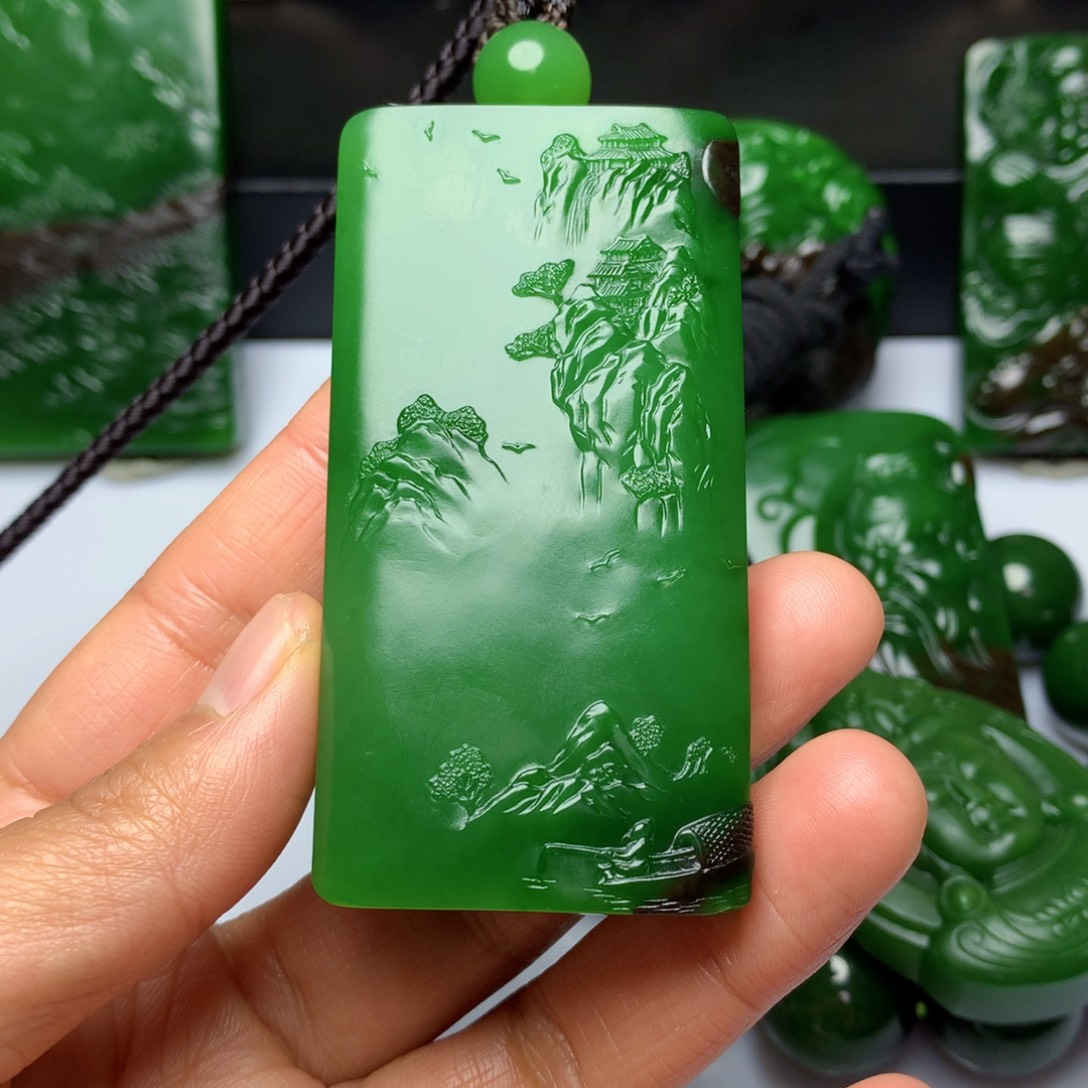 破***哥和田玉未镶嵌颈饰