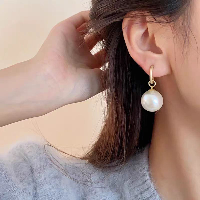 铜合金耳饰 气质轻奢百搭简约简约优雅精致网红设计师耳环F3118