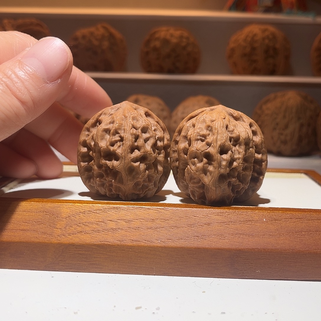 好***来35.5边野狼……骨质好