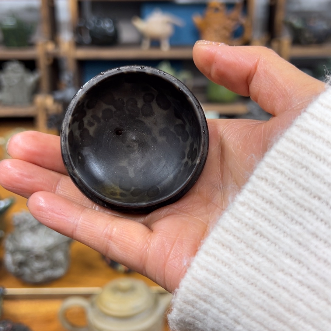 金***乔茶空间天然原石冰碛岩