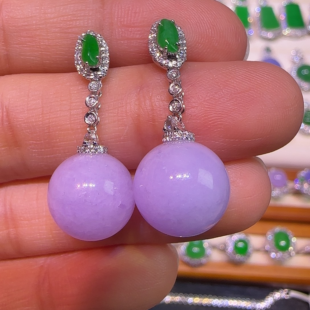 翡翠18K金镶嵌耳坠