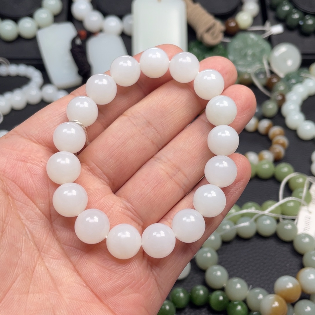 珠***贝和田玉未镶嵌手链