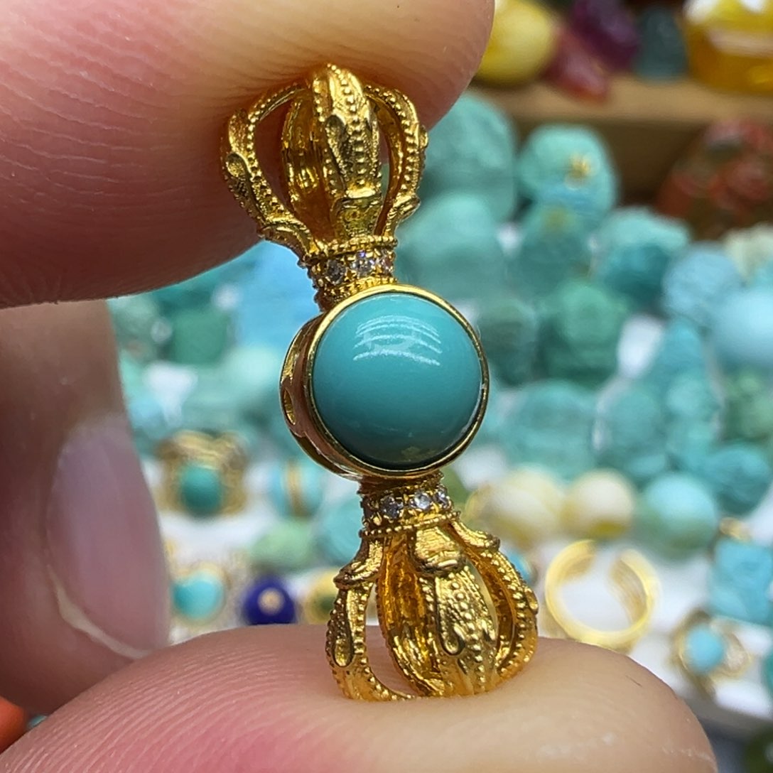 绿松石颈饰18K金镶嵌