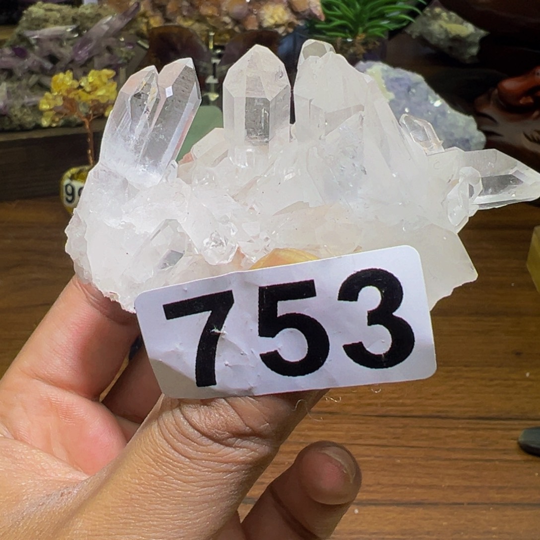 未镶嵌水晶珠宝半成品