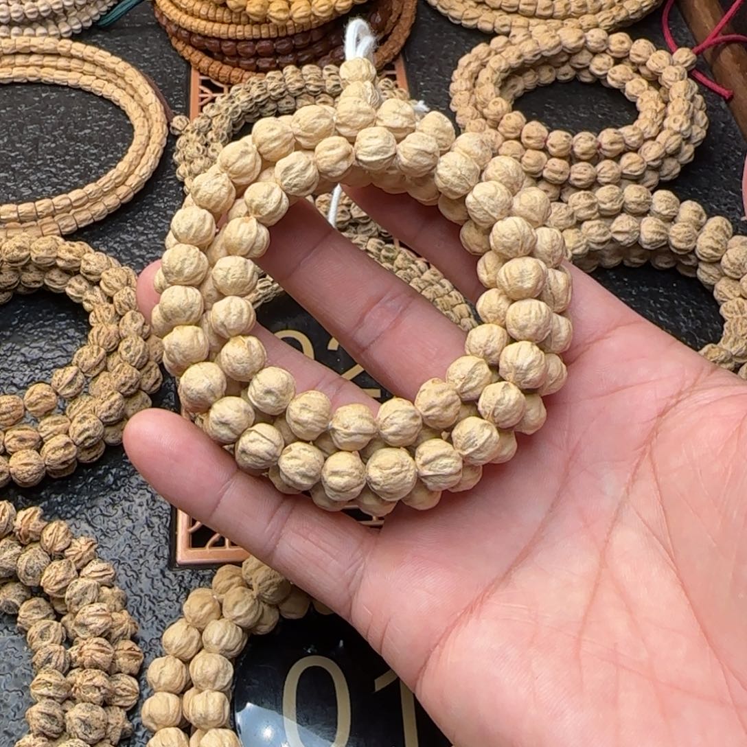 柏香籽/百香籽吊坠碧**天