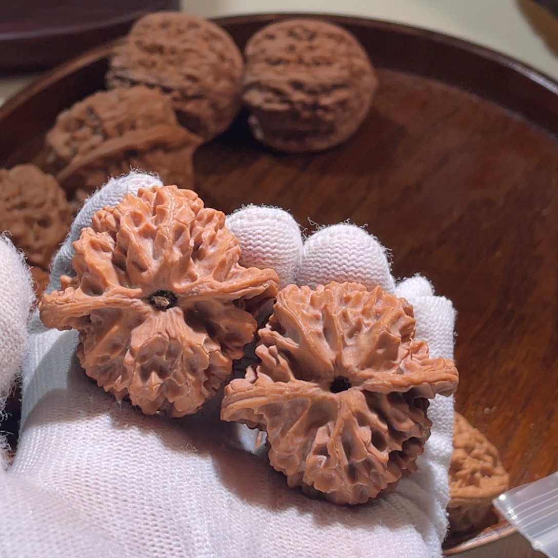 尽***荒文玩核桃把件42苹果园全品有磕碰