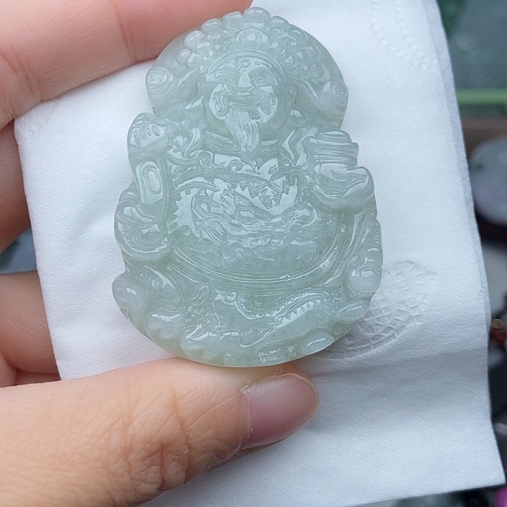 翡翠未镶嵌颈饰翡翠双面