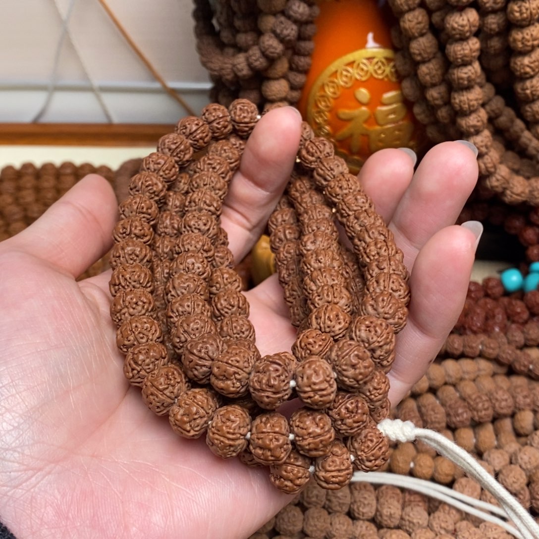 金刚菩提吊坠红*Q纯血老树王卡10