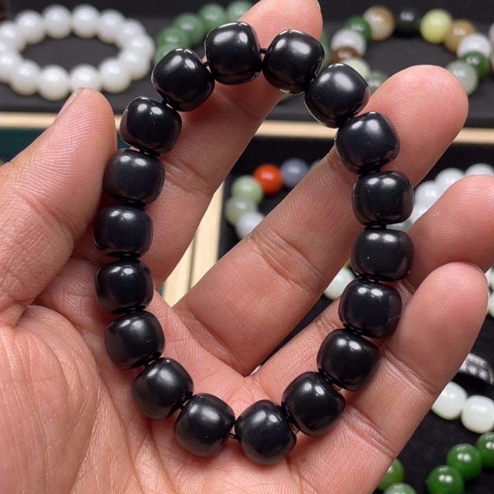 和田玉手串未镶嵌新疆墨玉卡12老型