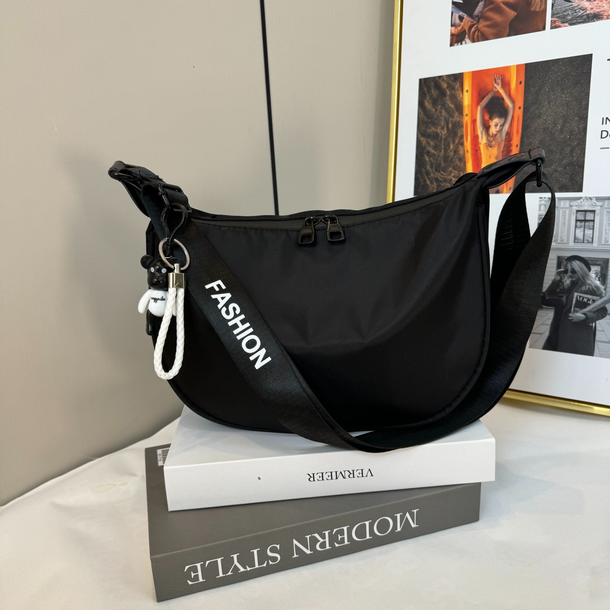 2025夏季新款时尚饺子包女包网红休闲牛津布通勤包单肩斜挎包