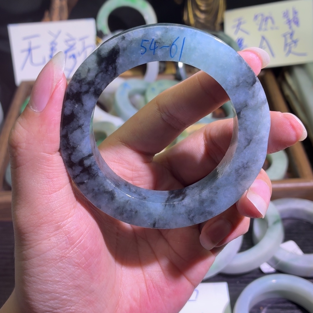 定制翡翠未镶嵌翡翠A货手镯毛胚定制