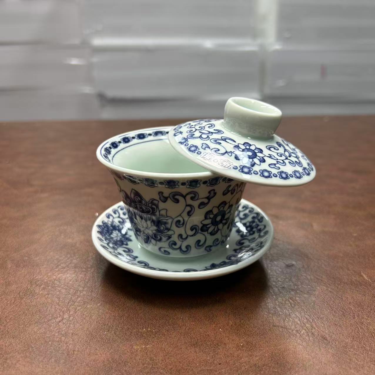TJ023青花缠枝莲悬停三才盖碗