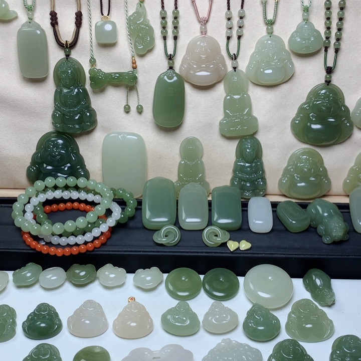 和田玉吊坠未镶嵌