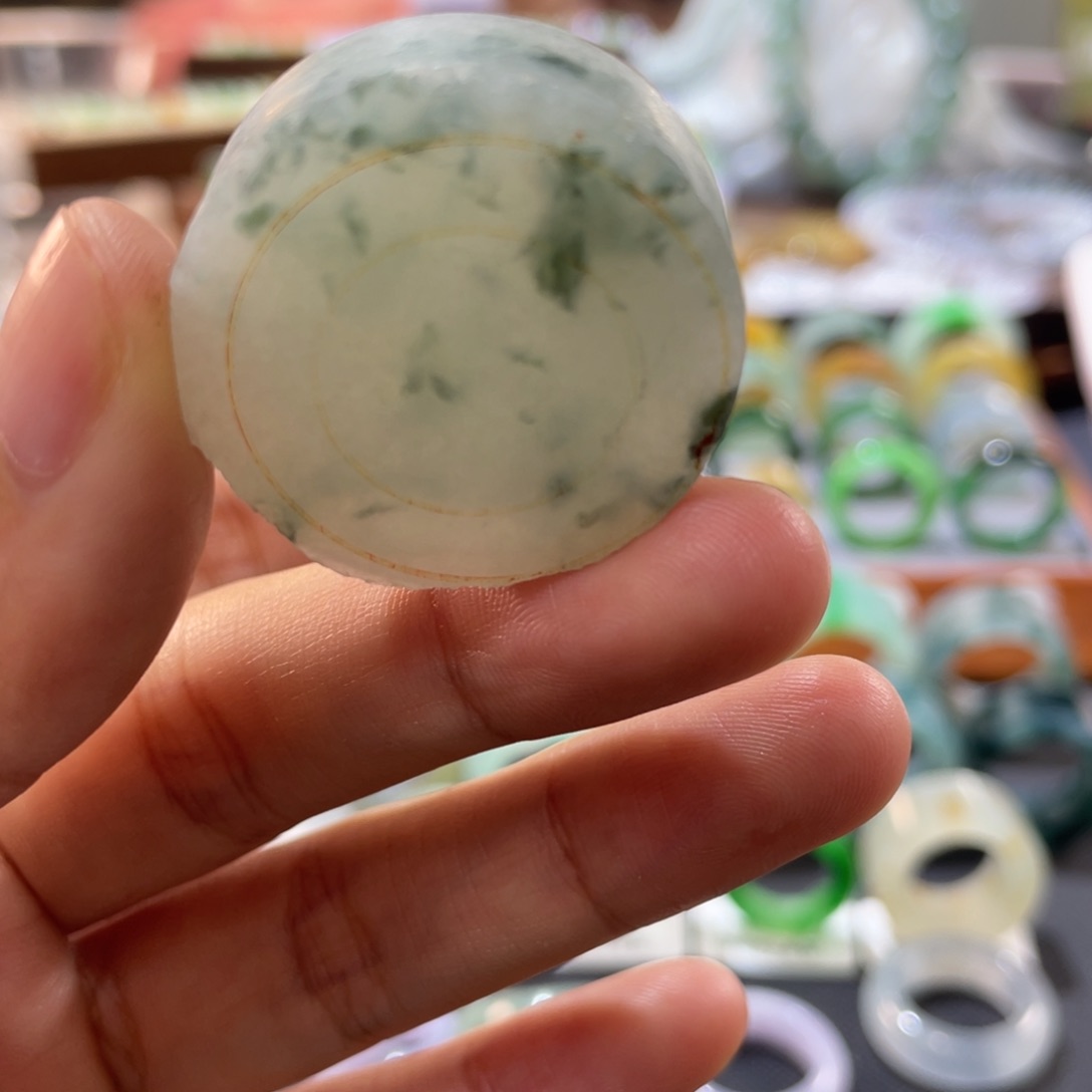 定制翡翠未镶嵌s****澈瑕疵漏