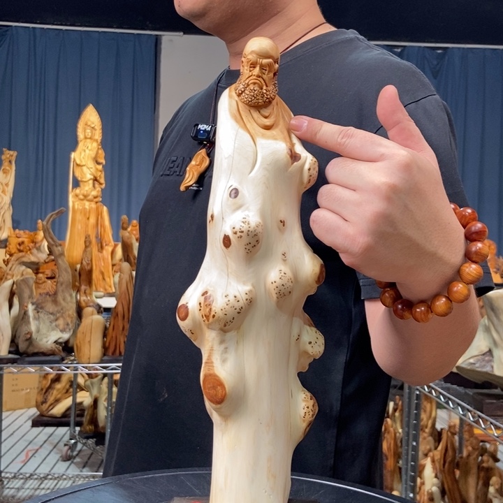 柏木（崖柏）随型摆件