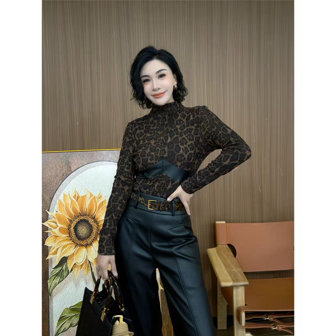 SONG-原创【豹纹凝楚】冬季加厚保暖抓绒豹纹腰间拼皮显腰线上衣