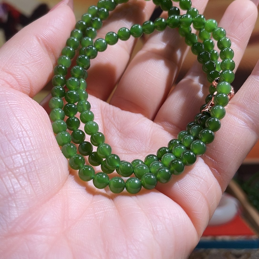 和田玉（碧玉）未镶嵌手链