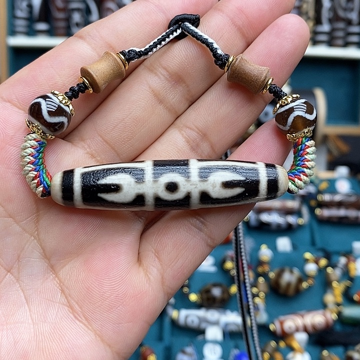 玛瑙/玉髓颈饰合金