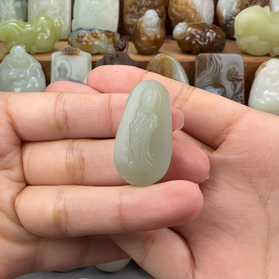 定制和田玉未镶嵌和田玉