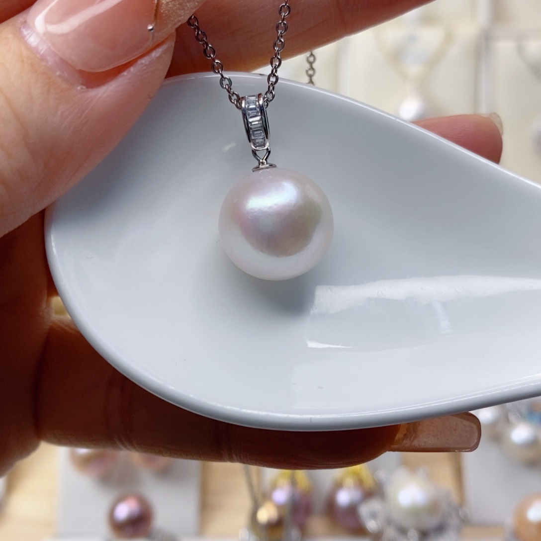 淡水珍珠吊坠(赠链)银S925镶嵌