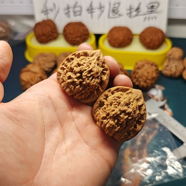 把件文玩核桃练手对