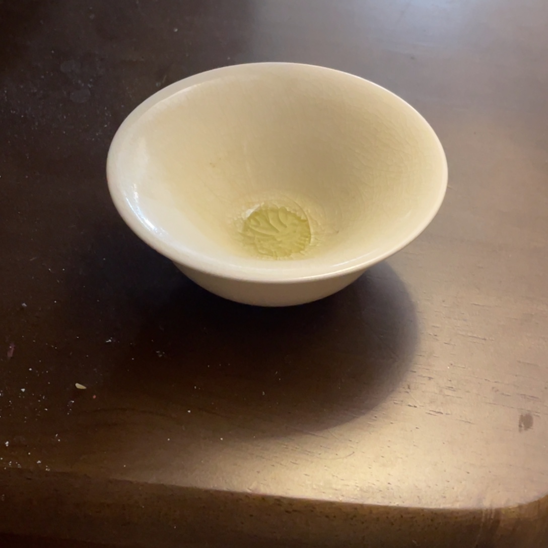 赏品隋白斗笠盏一个