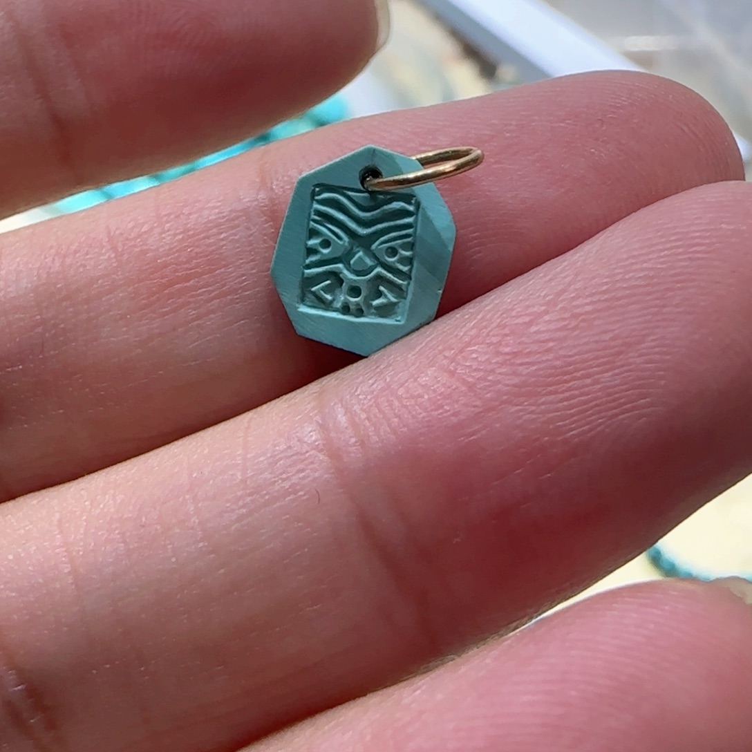 绿松石未镶嵌配饰