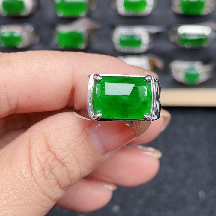 翡翠戒指银S925镶嵌福利款没有运费险2091