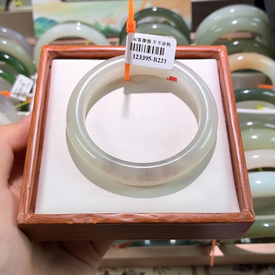 和田玉手镯未镶嵌21 55