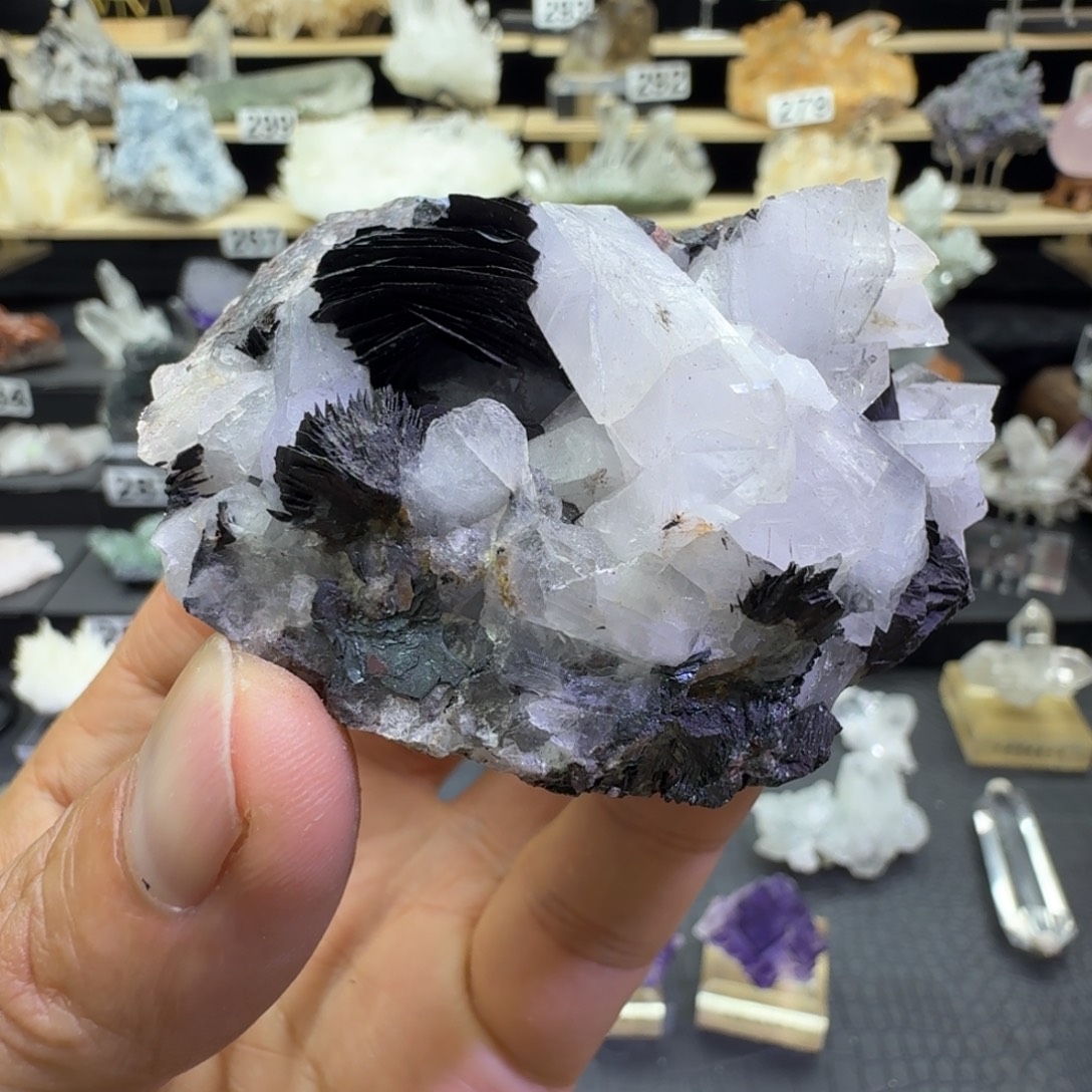 石材广东镜铁花摆件