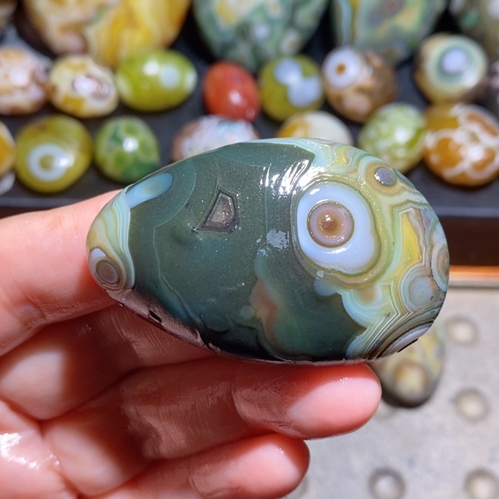 未镶嵌玛瑙/玉髓珠宝半成品23