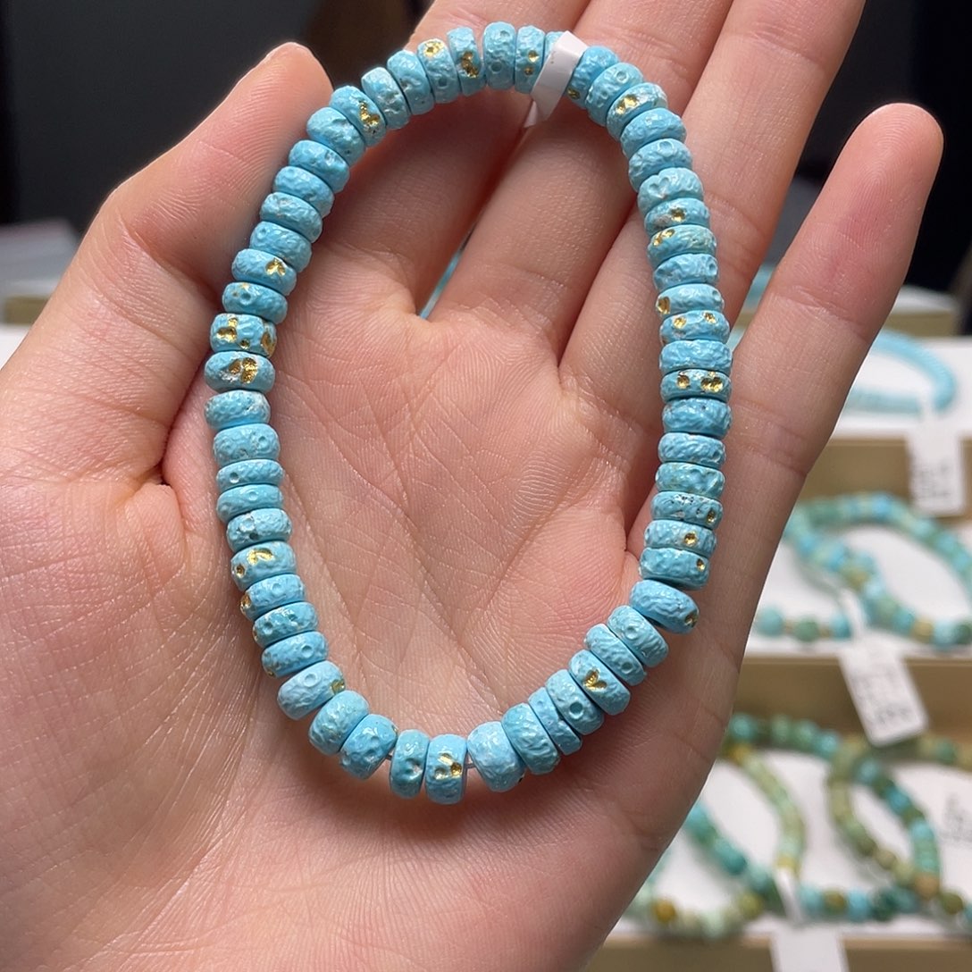 绿松石未镶嵌珠宝奇石12