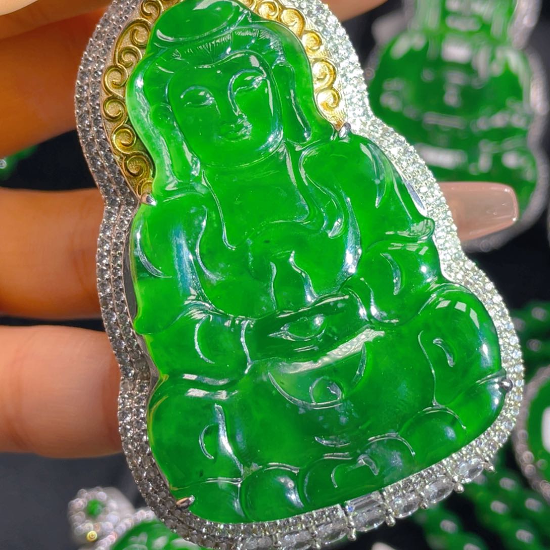 翡翠吊坠(不含链)未镶嵌