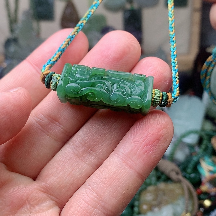 未镶嵌和田玉挂件