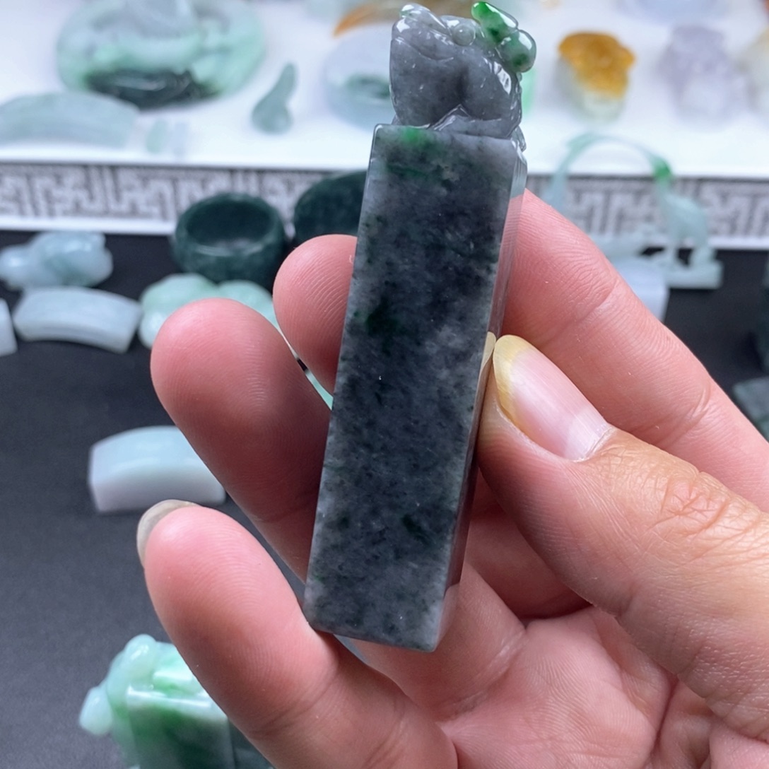 翡翠未镶嵌颈饰天然翡翠