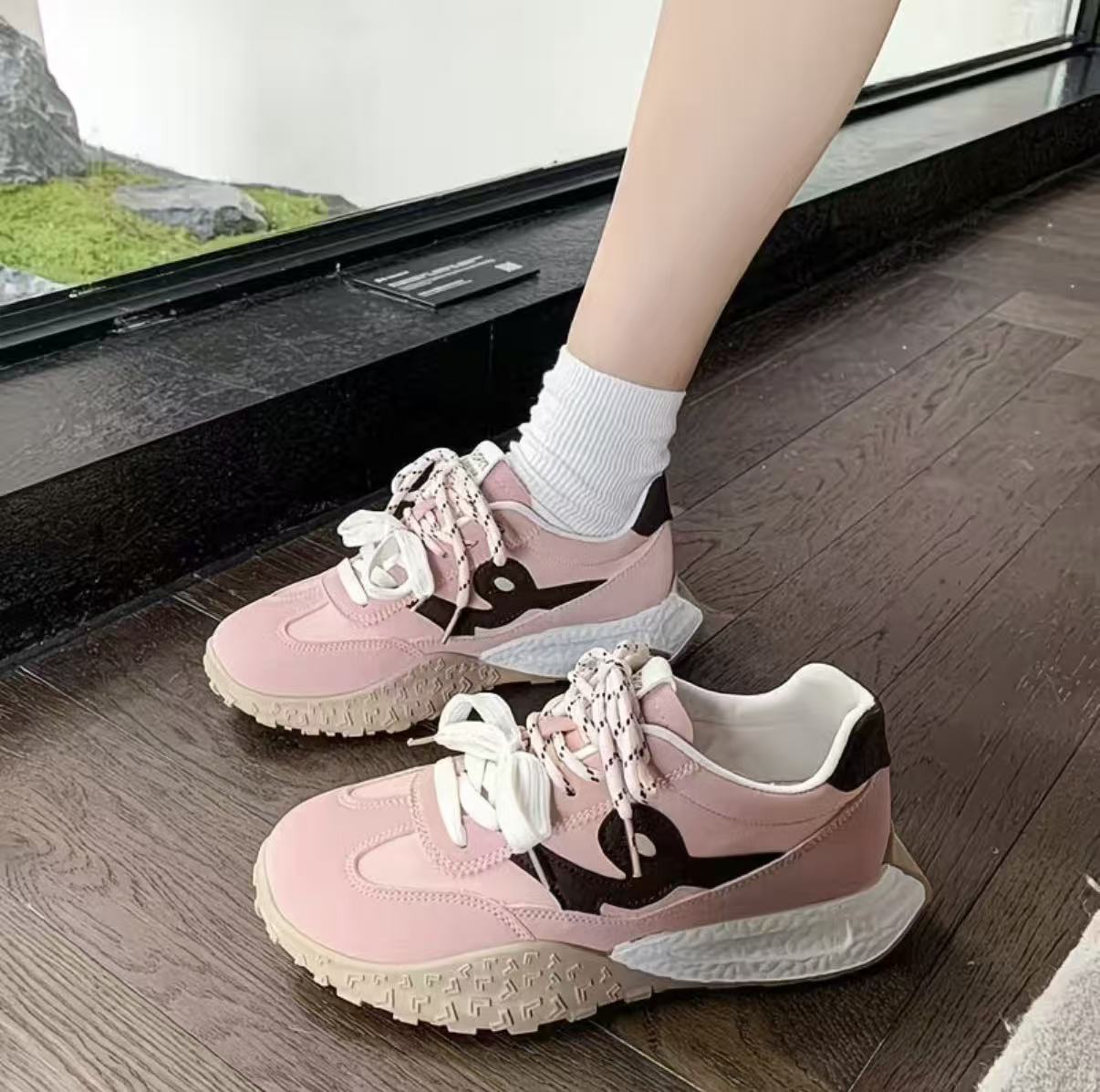 女鞋冬季百搭平底舒适~偶有微瑕~介意勿拍参考直播间主图仅供参考