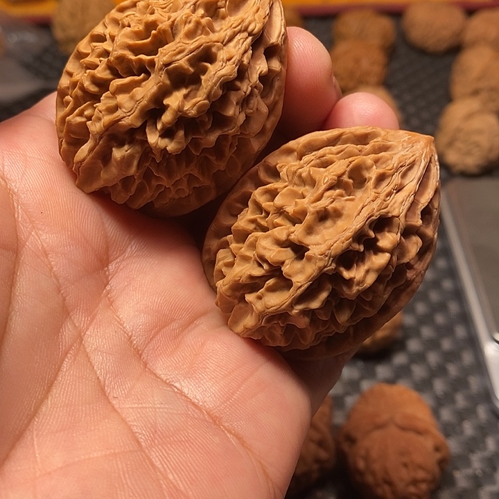 清***雨文玩核桃吊坠40尺，招财鼠