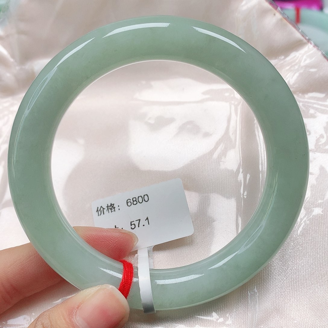 翡翠手镯（圆镯）未镶嵌天然翡翠手镯57