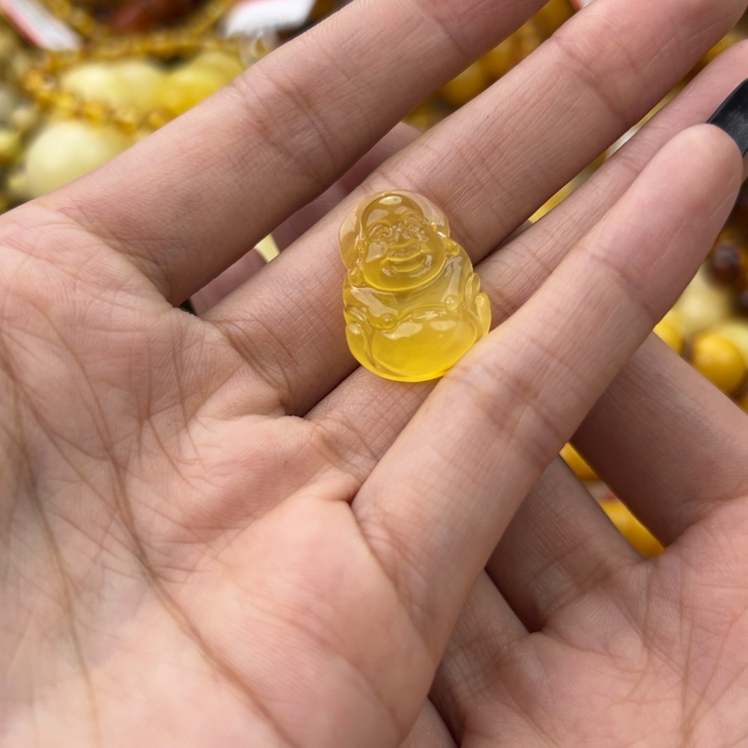 琥珀珠宝奇石未镶嵌
