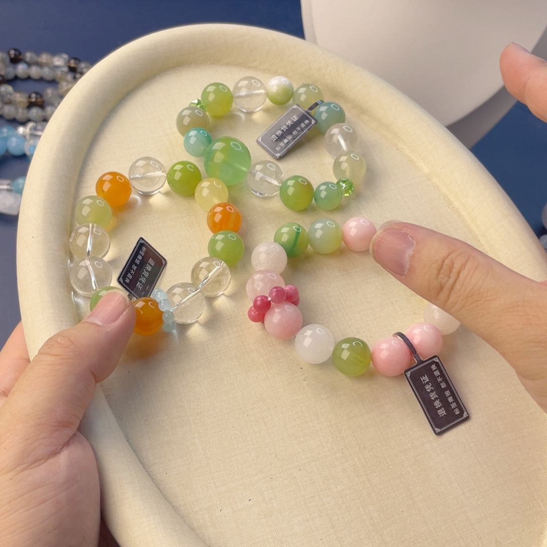 银S925镶嵌水晶手链