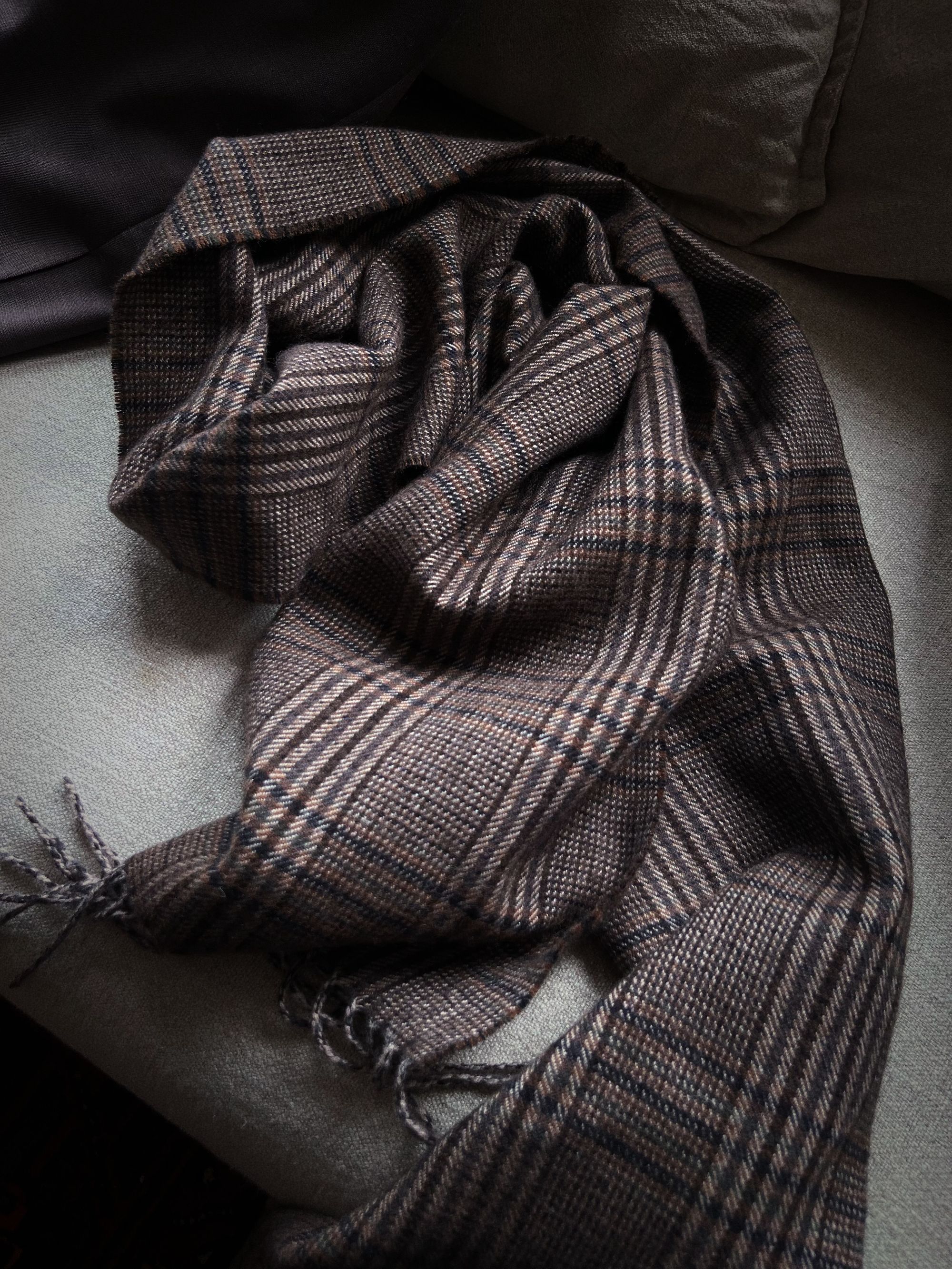 【阿黛】精纺羊毛威尔士格围巾