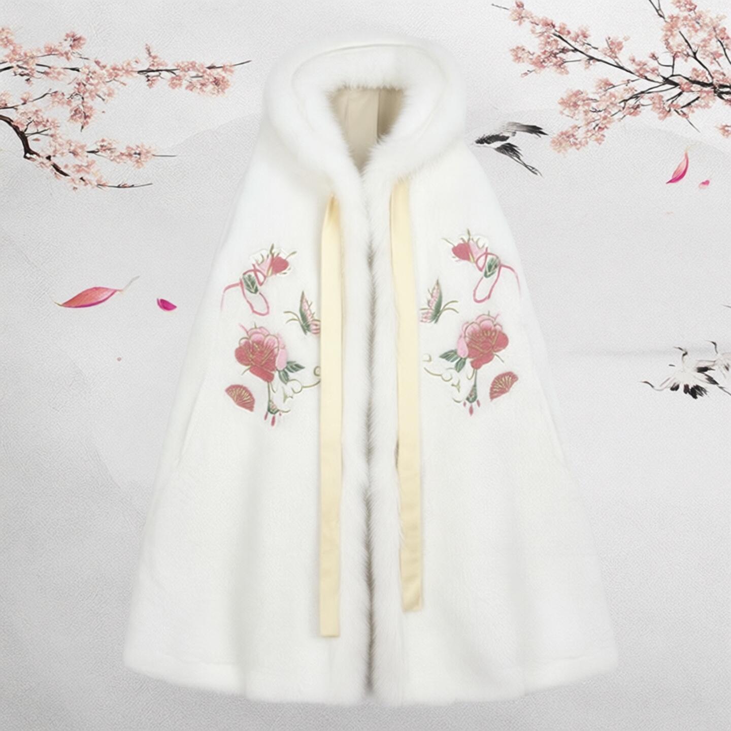 原创女童斗篷白色明披风外套冬款汉服毛领刺绣拜年服小女孩冬加厚